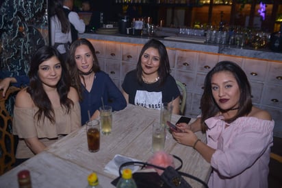 Estefanía, Laura, Perla y Mónica