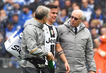 Paulo Dybala salió lesionado en la victoria 1-0 sobre Sampdoria. (EFE)