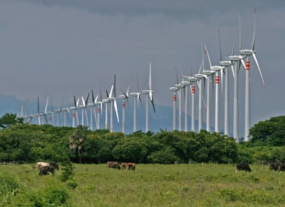 Están atorados un proyecto eólico y uno hidroeléctrico. (ARCHIVO)
