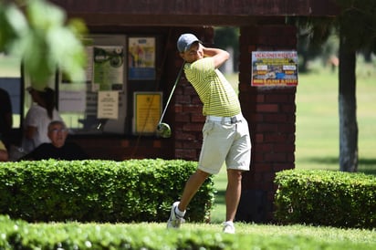 La competencia la juegan aquellos golfistas que no salen de vacaciones, así como quienes vienen de visita a la Comarca Lagunera. Preparan el Anual de golf de Semana Santa