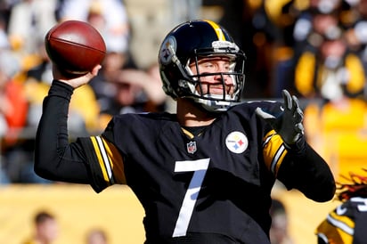 La siguiente será la temporada 14 de Ben Roethlisberger con los Steelers de Pittsburgh, con quienes ya ganó dos Super Bowls. (Archivo)