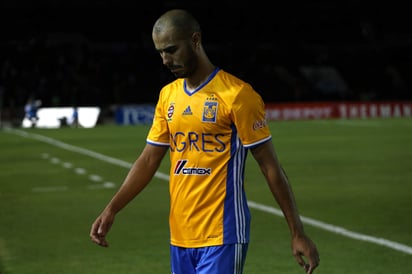 Guido Pizarro sufrió fractura de nariz en el duelo del martes ante Pachuca
en la ida de la final de la ‘Concachampions’. (Archivo)