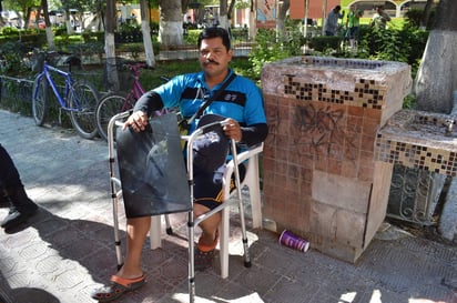 Mauro Ramírez Arteaga, policía de Lerdo, quien en mayo del 2015 sufrió un accidente en Gómez Palacio, antes de llegar a su casa. (EL SIGLO DE TORREÓN)