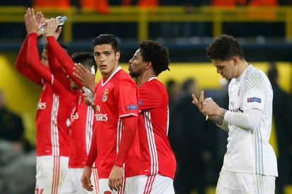 Benfica no puede darse el lujo de caer en la cancha.