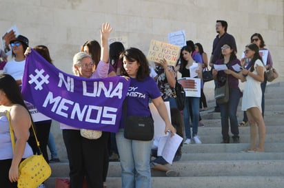 Elena Iduñate, integrante del Colectivo, dijo que para Durango es necesaria la Alerta de Género, pues, aunque no figura entre los estados con mayores cifras de feminicidio, las condiciones son favorables para que así sea. (ARCHIVO)