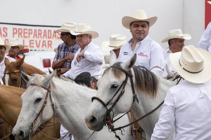 Participa. Riquelme indicó que ha estado en la mayoría de las cabalgatas, desde hace tres años.(CORTESÍA)