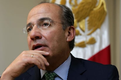 Felipe Calderón se refirió a los señalamientos en su cuenta de Twitter. (ARCHIVO) 