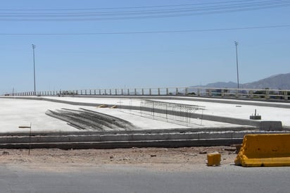 Avances. La obra del puente Carlos Herrera-Falcón podría concluirse en el mes de junio y lleva un avance del 45 por ciento.