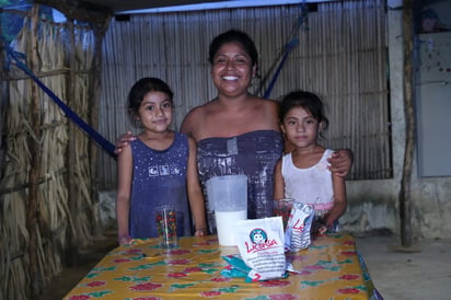 Proceso.En últimas fechas han sido incorporadas miles de personas al Programa de Abasto Social de leche en varios estados.