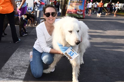 Anette y su perro, Jacinto.

