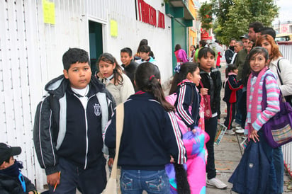 Los días marcados como inhábiles por la SEP, son el cinco de mayo, con motivo del aniversario de la Batalla de Puebla, así como el día 15 de mayo, en el cual se celebra el Día del Maestro. (ARCHIVO)