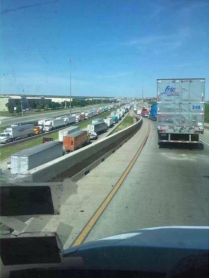 Derechos. En Nuevo Laredo, Tamaulipas, un segundo cobro  se realiza a sólo dos cuadras del Puente Internacional 2.