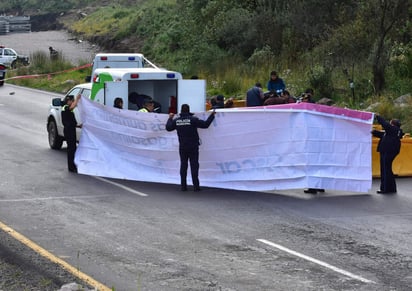 Las víctimas se encontraban boca abajo a un costado del tramo carretero y hasta el momento no han sido identificadas. (ARCHIVO)