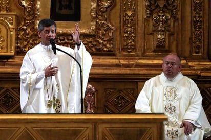 'A Dios gracias, el padre ya está consciente y estable. Oramos para que ya sea definitiva su mejoría', informó por la tarde la Arquidiócesis. (EL UNIVERSAL)