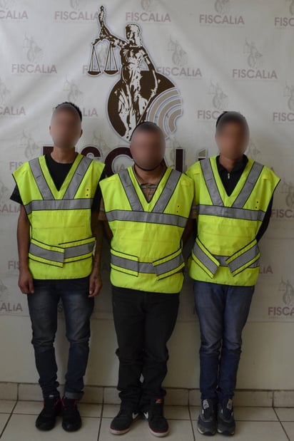 Droga. Aseguran a tres jóvenes con 200 envoltorios de marihuana y cristal en Gómez Palacio.