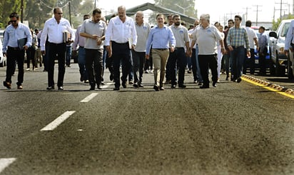 Carriles. Abren a la circulación seis carriles repavimentadas de la Ciudad Industrial.