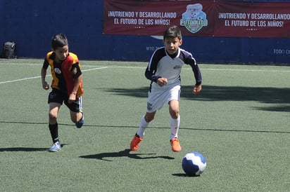 Y es que los equipos del Instituto Británico de Torreón lograron su pase a la instancia previa del Nacional, al ganar la etapa local en las instalaciones de Planet Gol. (EL SIGLO DE TORREÓN)