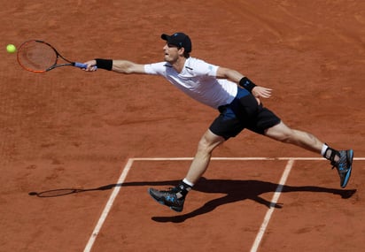 Andy Murray tuvo que remontar para vencer 6-7, 6-2, 6-2, 7-6 a Martin Klizan en la segunda ronda. (AP)