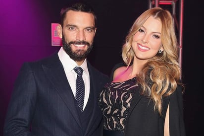 El actor también publicó la conversación que tuvo con Marjorie de Sousa. (ARCHIVO)