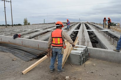 Urge reactivar la construcción