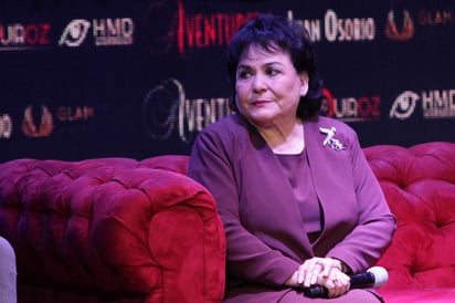 Carmen Salinas suele ser muy activa en redes sociales, donde comparte constantemente imágenes. 
