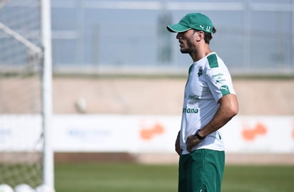 Antes de convertirse en entrenador del Deportivo Alavés, Zubeldía ha entrenado a Independiente de Medellín, en Colombia, equipo con el que ha alcanzado las semifinales de la Liga 1. 