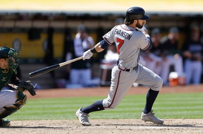 Dansby Swanson conectó un doblete en la novena entrada y produjo la carrera de la victoria en el triunfo de los Bravos 4-3 sobre Atléticos. (AP)