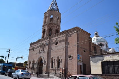 Ery Zapata vocero de la parroquia mencionó que los festejos iniciaron desde el 16 de junio con la tradicional feria y el 17 de junio iniciaron las peregrinaciones. (EL SIGLO DE TORREÓN)