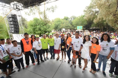 Este compromiso se efectuó durante la ceremonia de premiación de la LIV Gran Regata del Río Nazas.