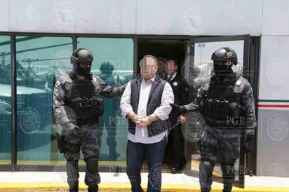 Durante la diligencia, la parte acusadora detalló a Duarte de Ochoa los delitos federales que se le imputan, entre ellos lavado de dinero, peculado y delincuencia organizada. (NOTIMEX)