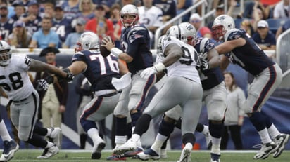 Patriots y Raiders se enfrentarán el 19 de noviembre en el Estadio Azteca. (Archivo)