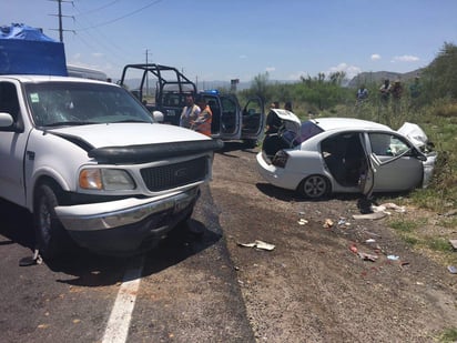 Niño. Un infante de un año de edad pereció en un choque suscitado en la caseta de cobro León Guzmán.