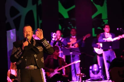 Pepe Aguilar junto a sus hijos fue el último concierto. (EL SIGLO DE DURANGO)