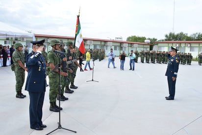 Coordinación. PGJEC anuncia apoyo en investigaciones a la nueva coordinación del Mando Especial de La Laguna.