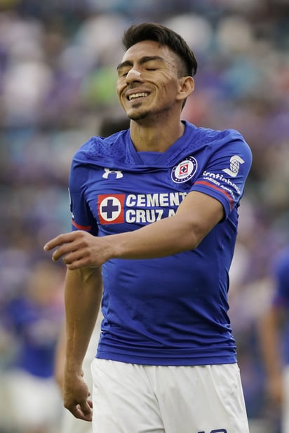 Ángel Mena lamenta no haber conseguido la victoria. Cruz Azul no gana en casa y técnico enfurece