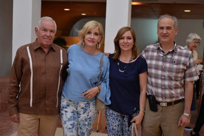 Alfonso, Rosario, Rocío y Miguel.