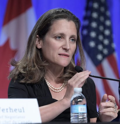 Chrystia Freeland, ministra de Asuntos Exteriores de Canadá, muestra la apertura de su país ante una renegociación que permita actualizar 'el pacto sellado' en 1994.