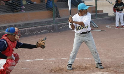 Se enfrentarán los equipos Radio Taxis Achit, que comanda Adolfo Becerra y Antonio Lira, contra Matamoros que tiene como mánager a Manuel Ontiveros. (EL SIGLO DE TORREÓN)