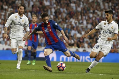 Real Madrid buscará el bicampeonato, mientras que Barcelona tratará de reponerse a la partida de Neymar. (Archivo)