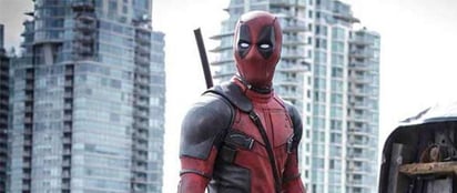 El reporte de WorkSafeBC presentado el viernes confirma las versiones de los testigos del accidente ocurrido el lunes durante la filmación de la segunda película del popular superhéroe Deadpool protagonizada por Ryan Reynolds. (ESPECIAL)
