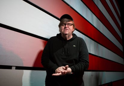 Faceta. El cineasta Michael Moore ya tiene su show en Broadway. (AP)