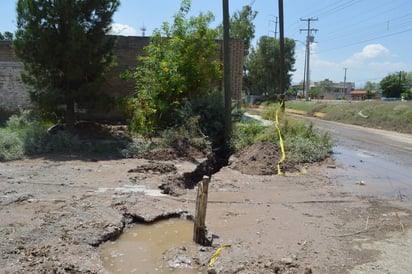 Hunde. La colonia Villa de Las Flores se encuentra en una zona de riesgo por las propiedades del suelo y cercanía con el río. (EL SIGLO DE TORREÓN) 