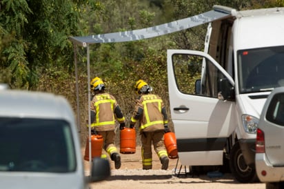 Había un cinturón con explosivos auténticos en la casa donde la célula terrorista acusada de matar a 15 personas en ataques en Barcelona y otra localidad la semana pasada preparaba un atentado mayor. (AP)