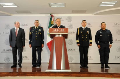 El director general de la Comisión Nacional del Agua (Conagua), Roberto Ramírez Parra y el coordinador general de Protección Civil, Luis Felipe Puente, ofrecieron hoy una conferencia de prensa. (TWITTER)