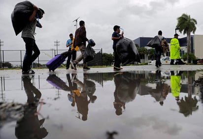 De igual forma, Miami Beach ordenó la misma restricción, pero una hora más tarde que Miami. (AP)