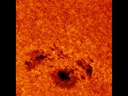 Estas tormentas solares mantienen en alerta a los servicios de meteorología espacial de todo el mundo, aunque de momento no han producido 'males mayores'. (ARCHIVO)