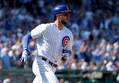 Kris Bryant se fue de 4-3 y produjo dos carreras en la victoria de Cachorros 8-2 sobre los Cardenales de San Luis. (AP)