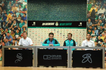 Ayer fue presentado Siboldi como entrenador de Santos en rueda de prensa. (Ramón Sotomayor)
