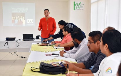 Reunión. Sesiona comité para emprender acciones contra la morbilidad y mortalidad materna y perinatal. (EL SIGLO DE TORREÓN)