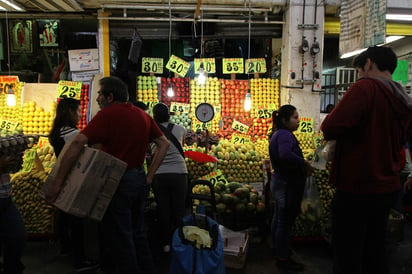 El presidente ejecutivo de la ANAM, Iñaki Landáburu Llaguno, aseguró que la distribución de alimentos está garantizada en el país, a pesar de los huracanes y sismos. (ARCHIVO)